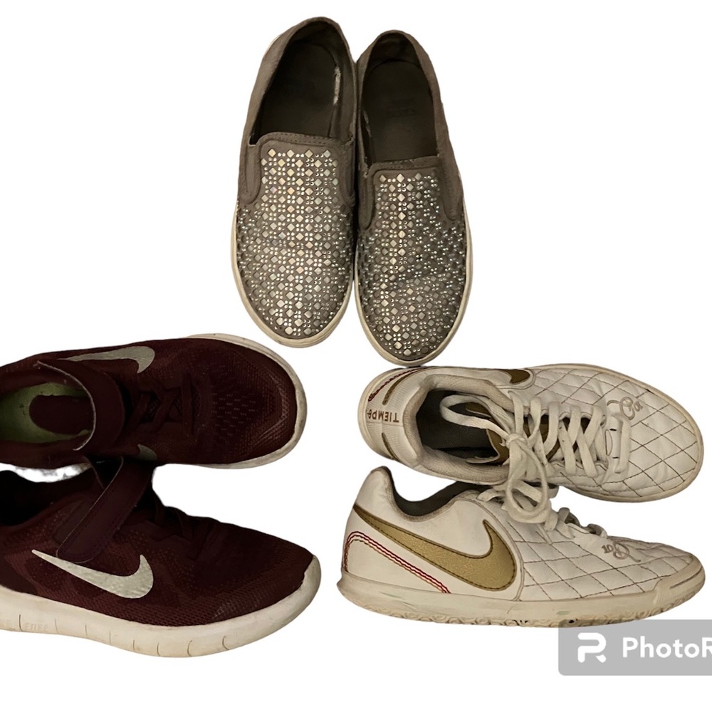 Used tennis shoes
